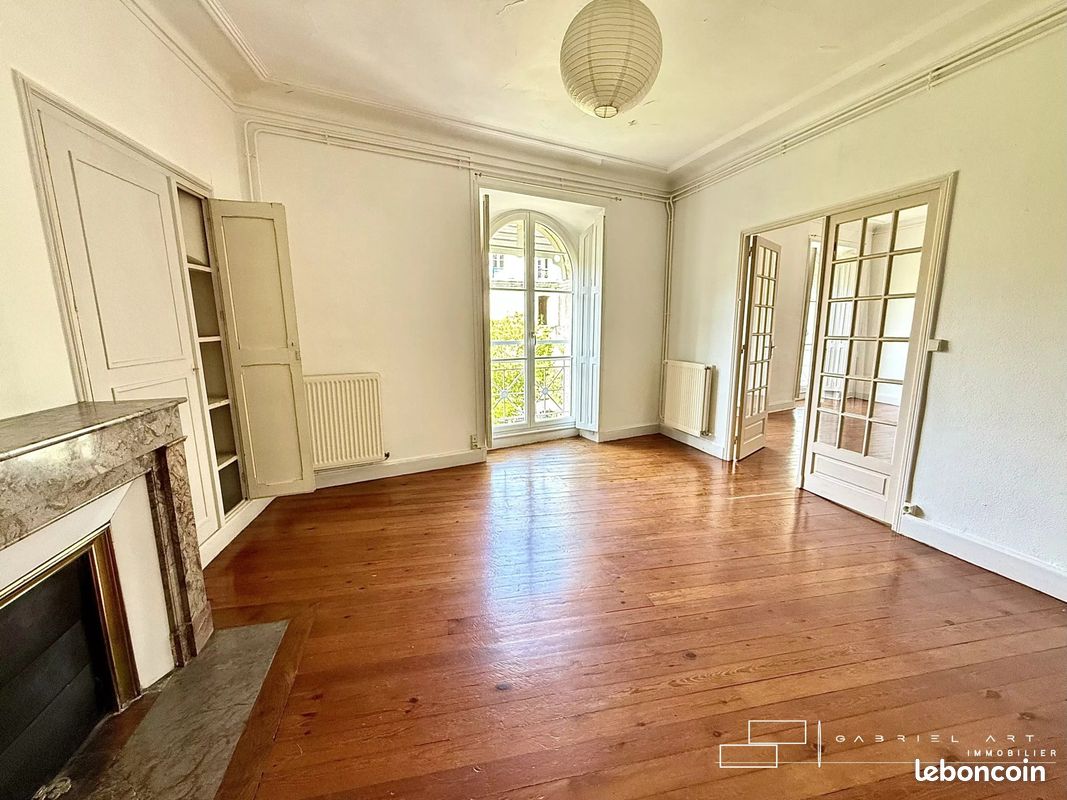 Appartement 2 pièces 90 m² · à Auch · 90 m² · 520 €