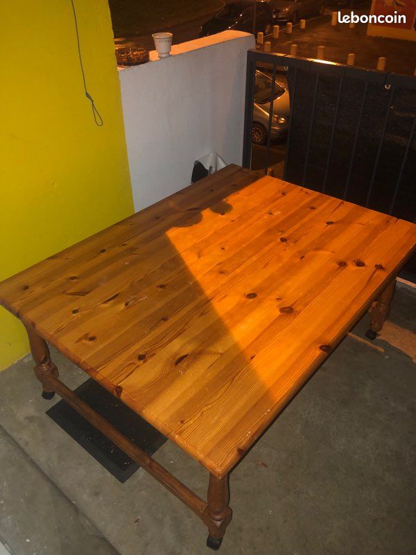 Table basse à roulettes (image 1)