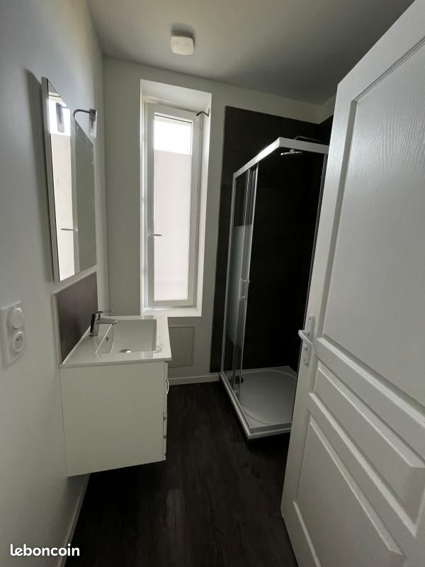 Appartement a louer vierzon - 2 pièce(s) - 28 m2 - Surfyn