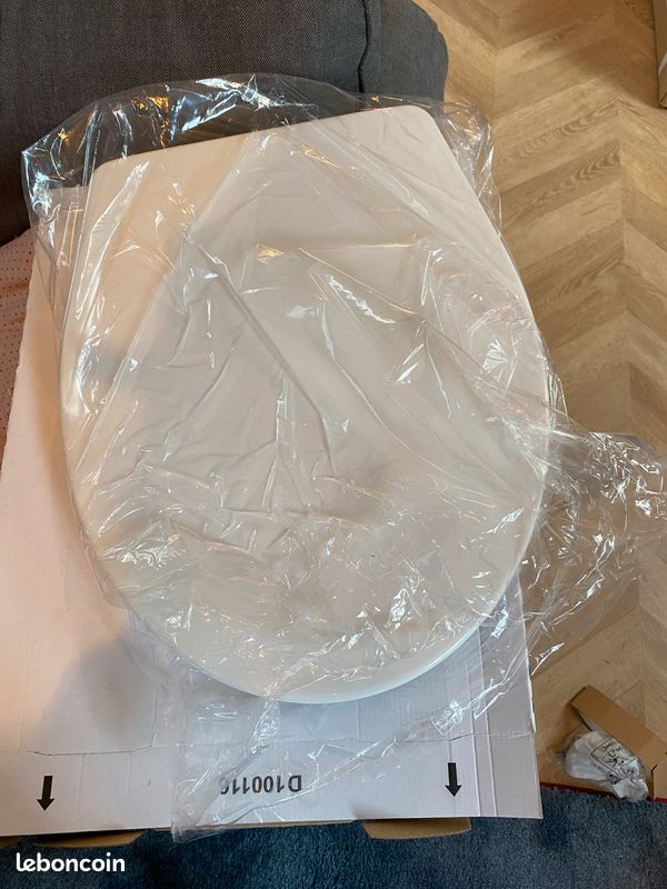Lunette de WC blanche (image 1)