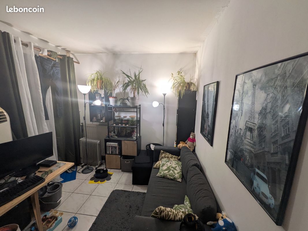 Appartement 2 pièces 32 m² · à Évry-Courcouronnes · 32 m² · 760 €/mois