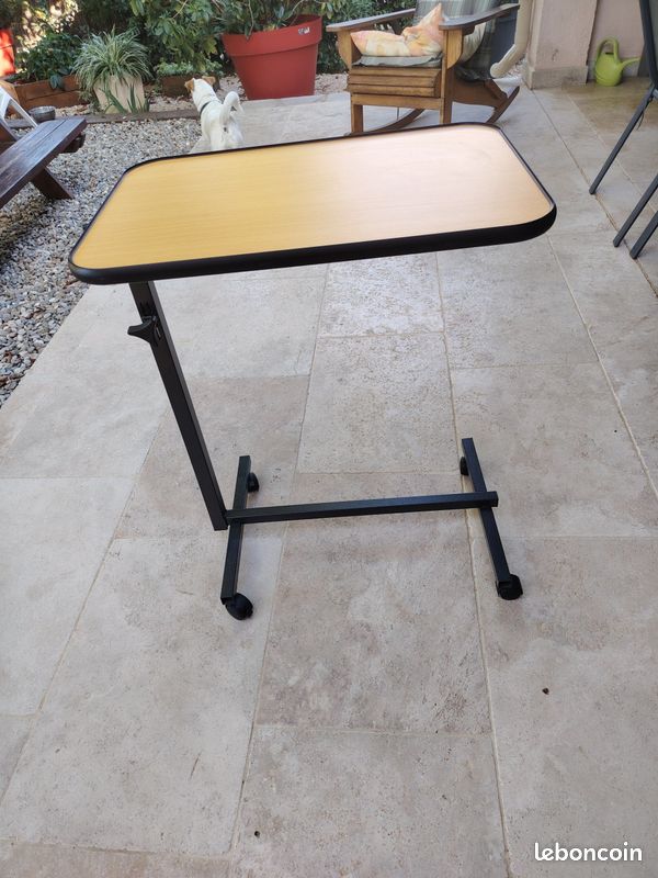 Table de lit (image 1)