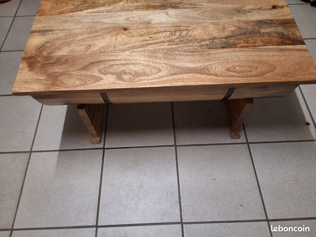 Table de salon (image 1)