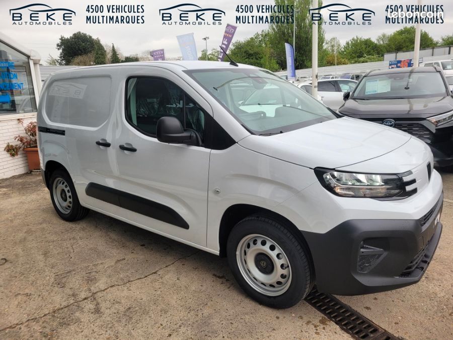 Peugeot Partner 18733 HT HDI 130 EAT8 STANDARD LIGHT 650KGS (image 4)
