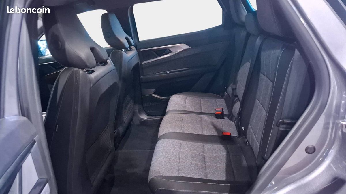 Renault espace e tech full hybrid 200 gsr2 techno (image 13)