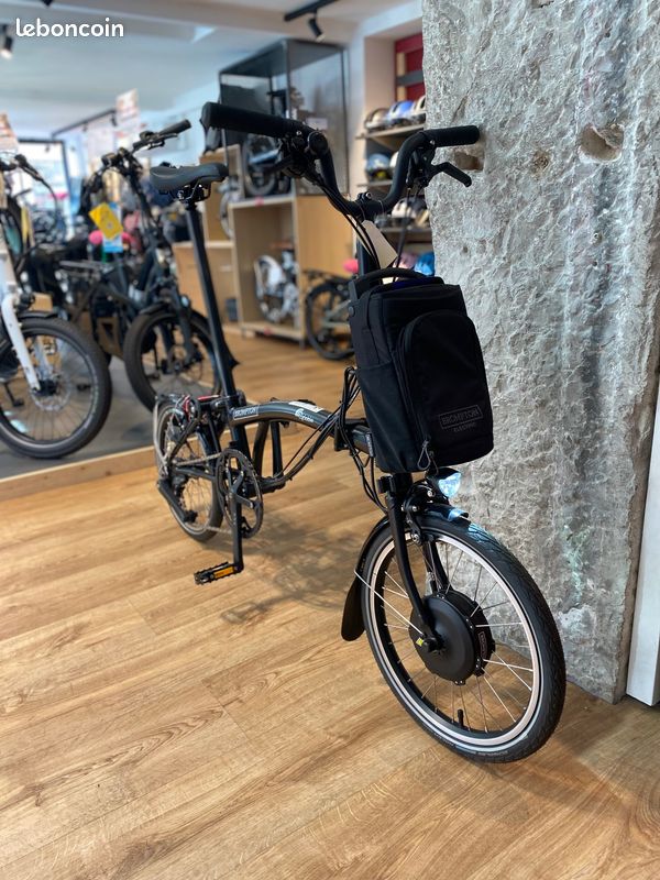 Vélo pliant électrique Brompton C-line M12L Vélos - Main Image