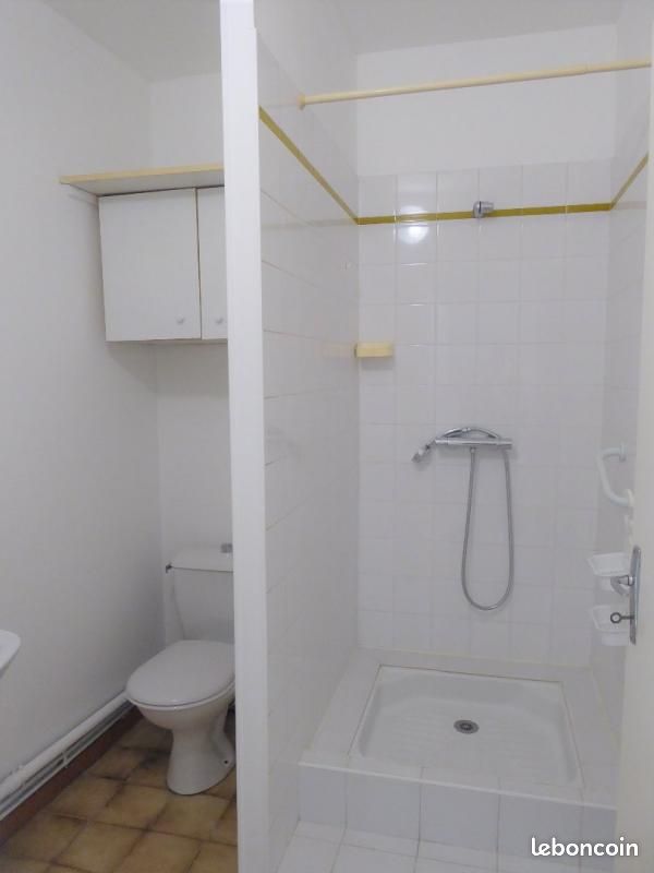 Appartement 3 pièces 70 m² - Hiersac 16290 (image principale 7)