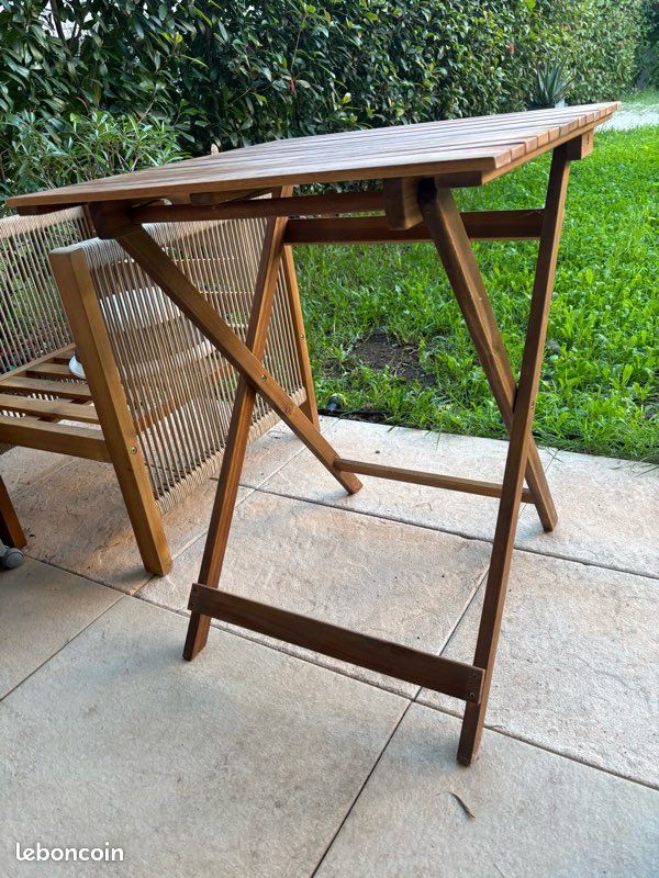 Table de jardin pliante Castorama en bois (image 2)