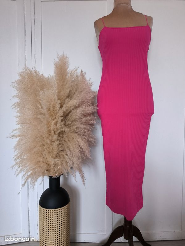 Robe Longue Zara AW18 Fuchsia - Col V, Taille L - Neuf Avec Étiquettes