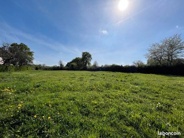 Terrain 2 726 m² Javerdat