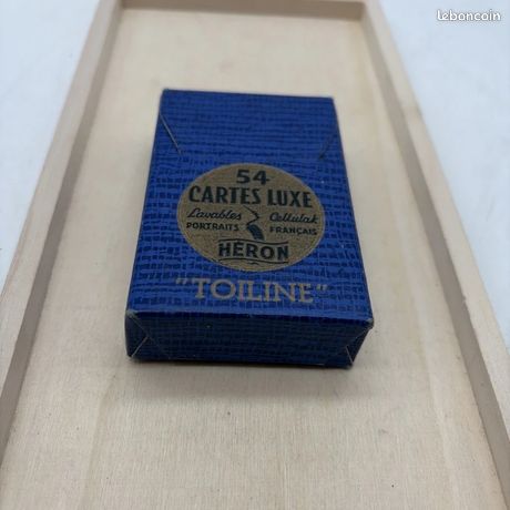 JEU DE CARTES Ducale Club 32 cartes luxe glacées boîte de rangement