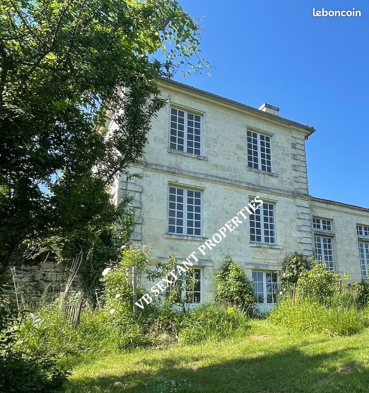 Maison 15 pièces 550 m² · à Génissac · 550 m² · 1 420 000 €