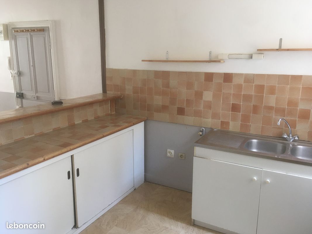Appartement 3 pièces 49 m² · à Angers · 49 m² · 700 €