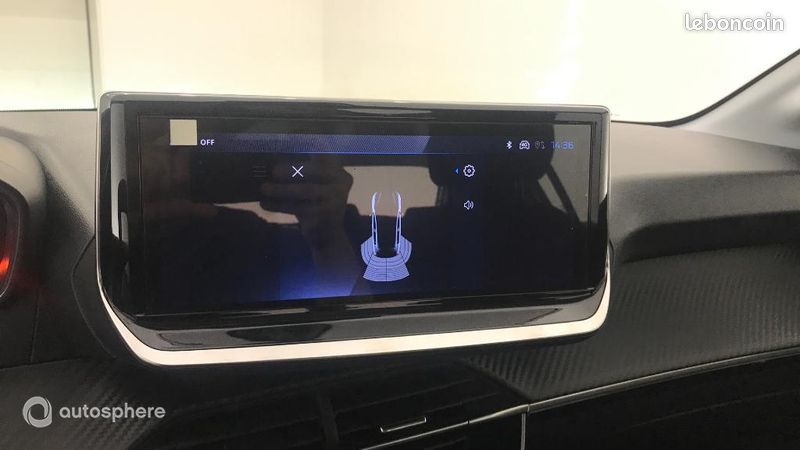 Peugeot 208 1.2 100ch Style S&S (image 28)