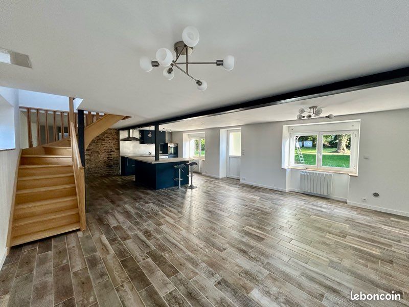 Maison 5 pièces 120 m² · à Val d'Oust · 120 m² · 1 200 €/mois
