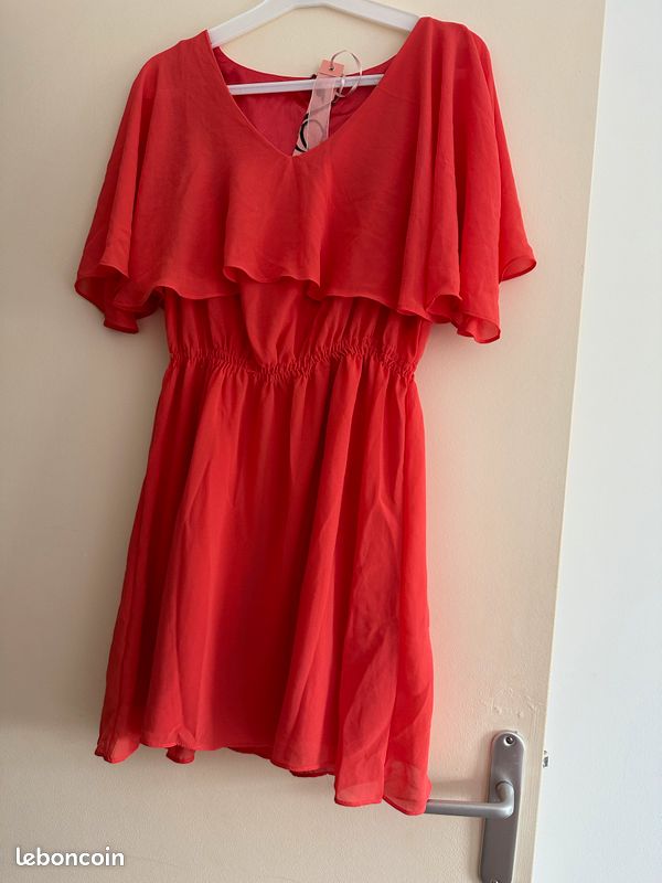 Robe (image 2)