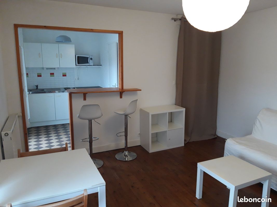 Appartement 1 pièce 25 m² · à Angers · 25 m² · 499 €
