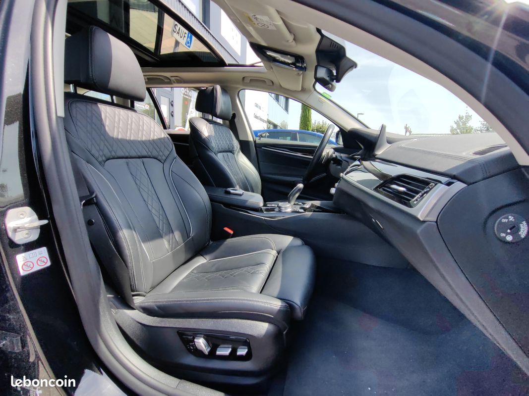 BMW Série 5 TOURING (G31) 530D XDRIVE 265 LUXURY TOIT PANO - GARANTIE 12 MOIS (image 12)