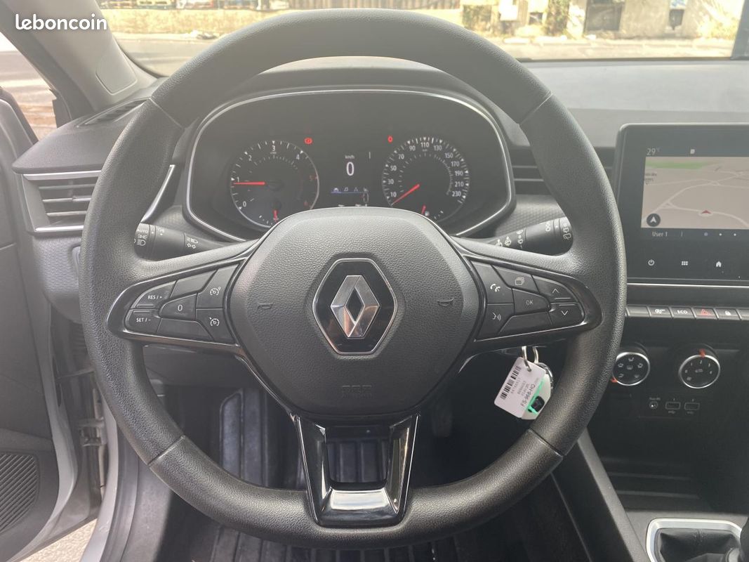 Renault clio societe 1.5 bluedci 85 air (image 9)