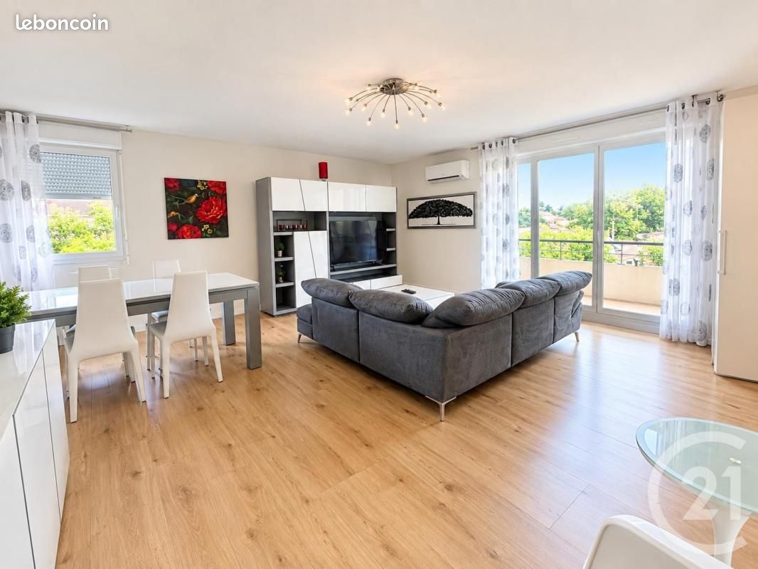 Appartement 4 pièces 93 m² · à Albi · 93 m² · 985 €/mois