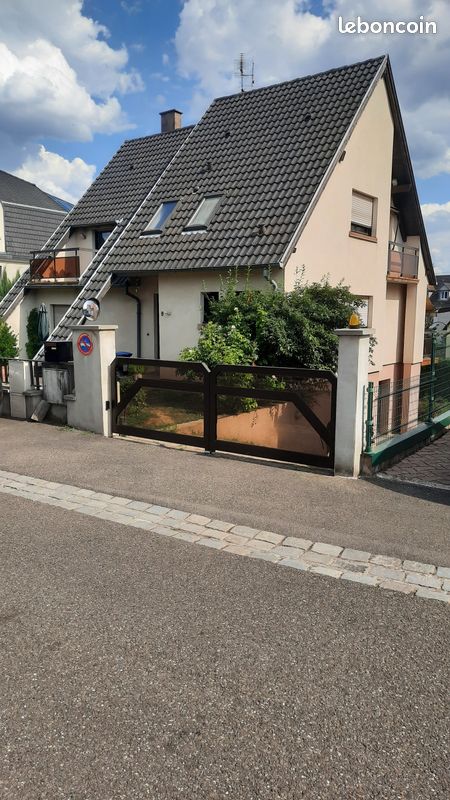 Maison 9 pièces 194 m² · à Mittelhausbergen · 194 m² · 785 000 €