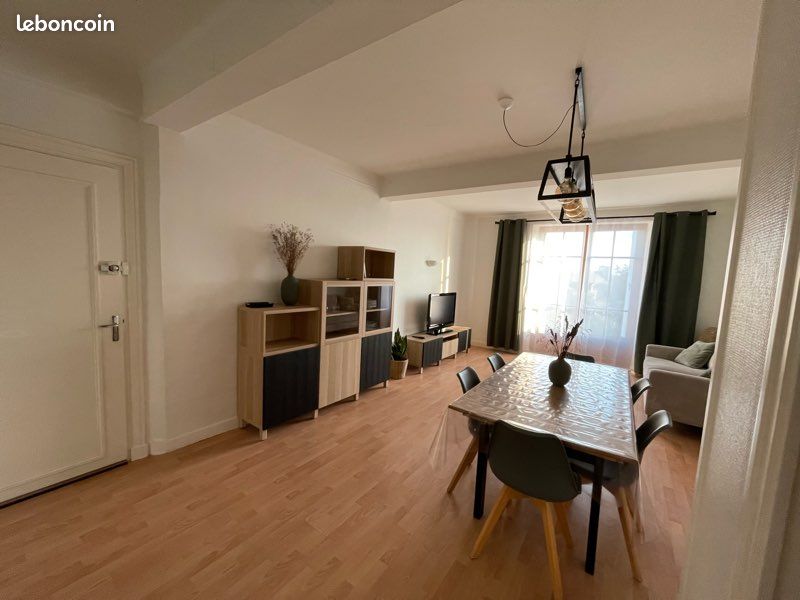 Appartement 4 pièces 81 m² · à Dol-de-Bretagne · 81 m² · 920 €/mois