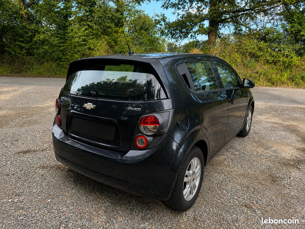 Chevrolet aveo 1.2 16v 86cv 2013 (image 2)