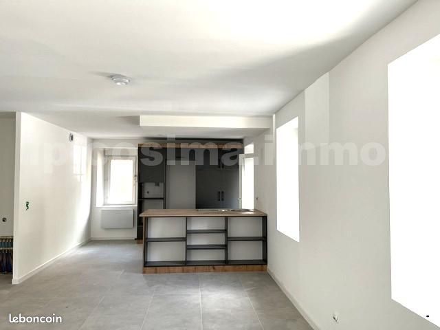Appartement 4 pièces 114 m² · à Le Reposoir · 114 m² · 1 125 €/mois