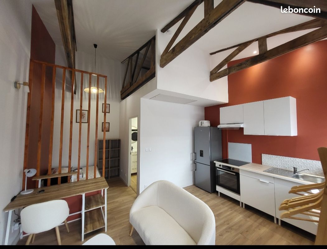 Appartement 1 pièce 22 m² · à Calais · 22 m² · 550 €