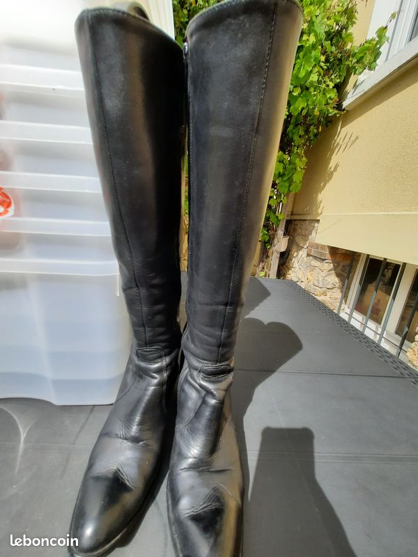 Botte tout cuir noir bon etat (image 1)