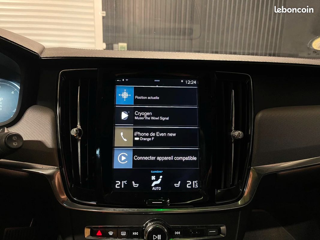 VOLVO V90 CROSS COUNTRY D4 AWD 190 ch Geartronic 8 Cross Country Luxe / Distribution à Jour / 4 pneus récents / Attelage (image 17)