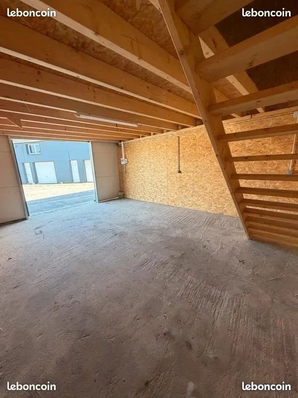 Local commercial 1 pièce 32 m² · à Denguin · 32 m² · 230 €/mois