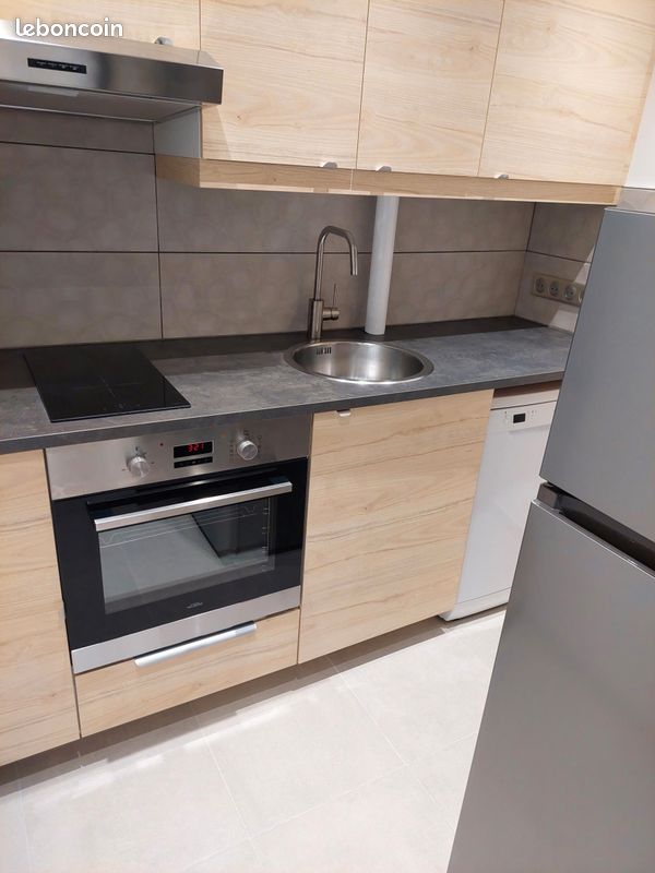 Appartement 3 pièces 46 m² · à Saint-Étienne · 46 m² · 603 €/mois