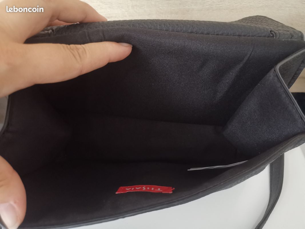 Petit sac noir bandoulière (image 5)