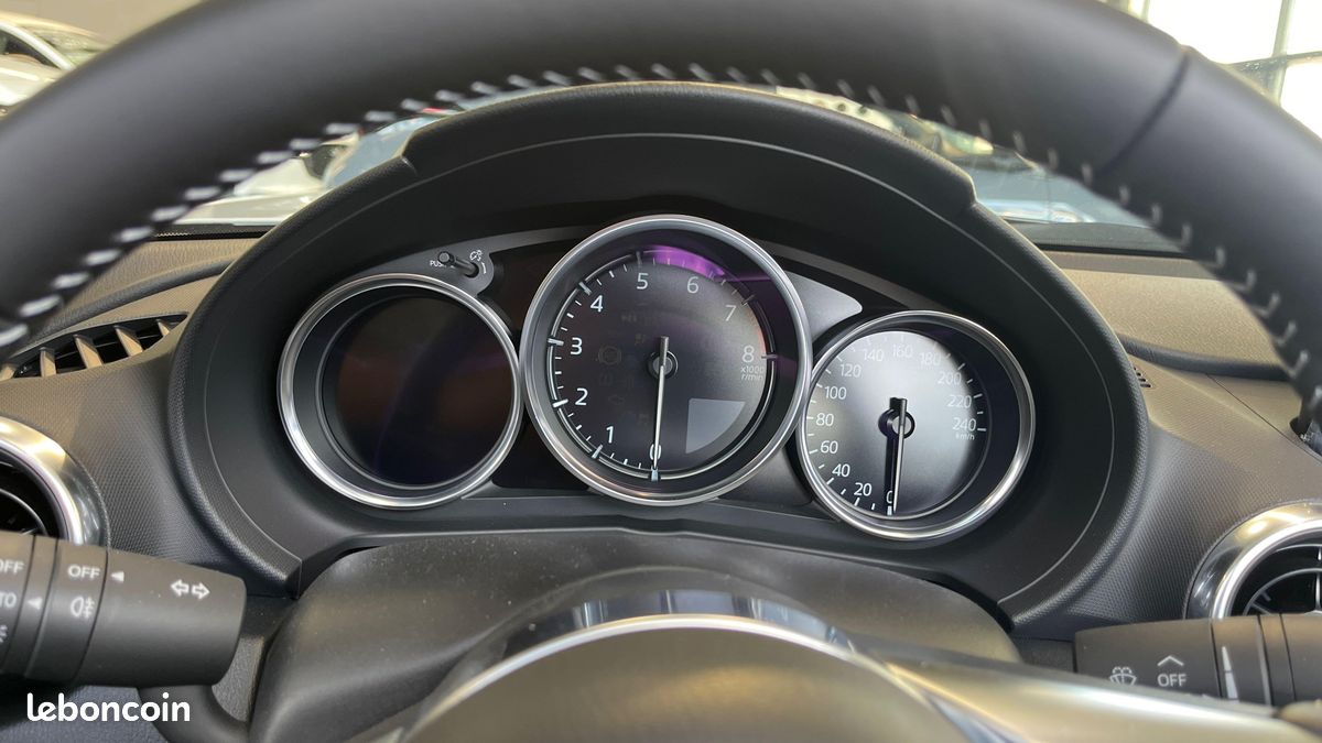 MAZDA MX-5 RF 1.5L SKYACTIV-G 132 ch Exclusive-Line (image 13)