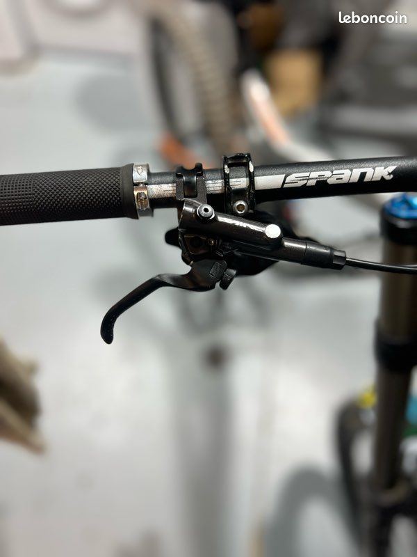 Vélo De Descente Transition TR450 Taille M - Fourche Double Couronne 26 Pouces - Occasion