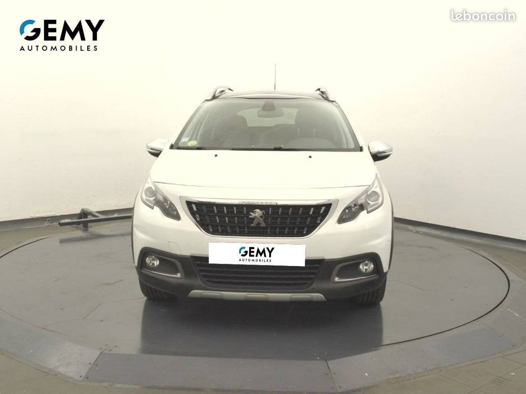 PEUGEOT 2008 1.6 BlueHDi 120ch S&S BVM6 Crossway (image 2)