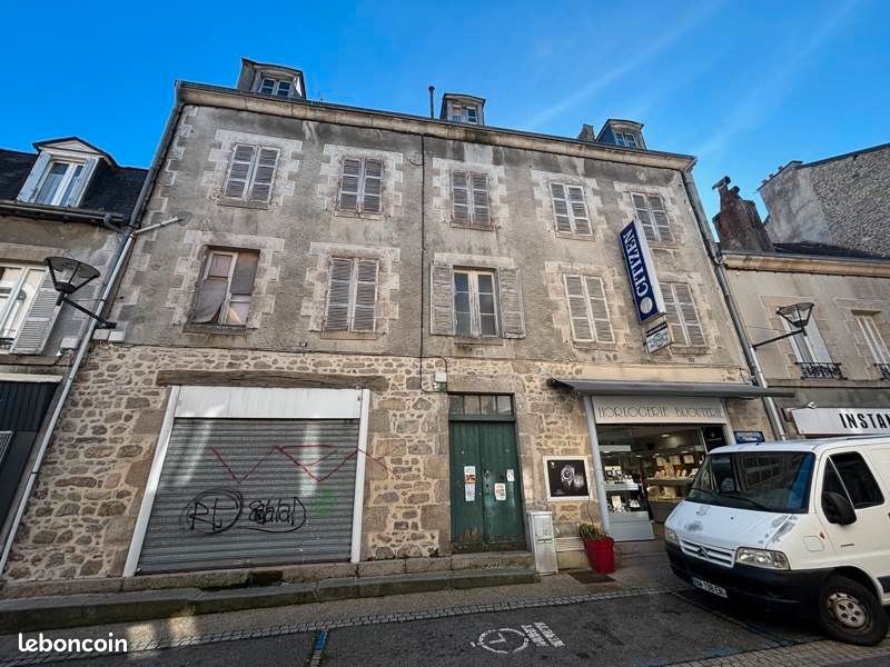 Immeuble 3 pièces 350 m² · à La Souterraine · 350 m² · 55 500 €