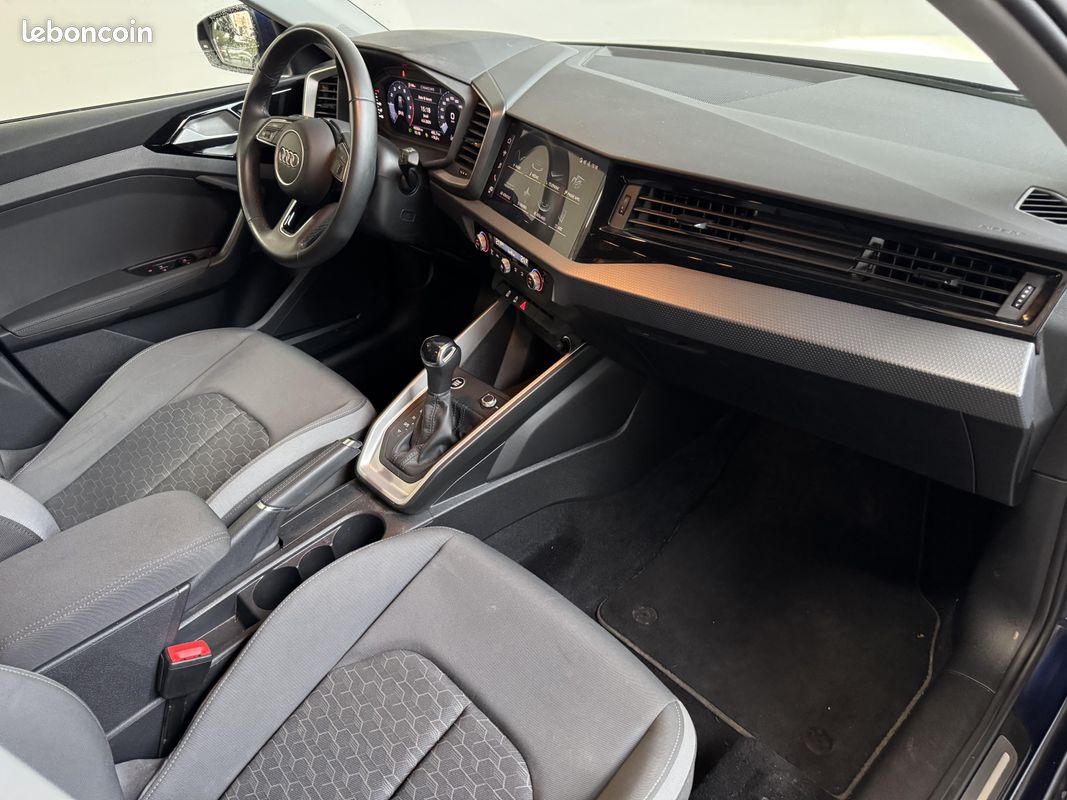 AUDI A1 Sportback 30 TFSI 110 ch S tronic 7 Advanced (image 11)