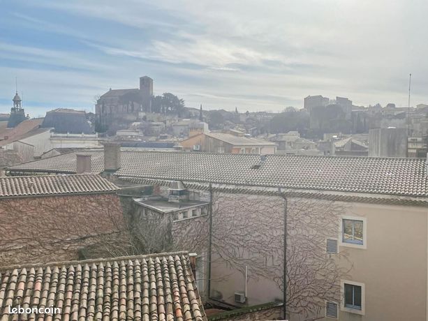 https://img.leboncoin.fr/api/v1/lbcpb1/images/47/ce/da/47ceda51909fcb23d468f0628aae3577762726b6.jpg?rule=ad-image
