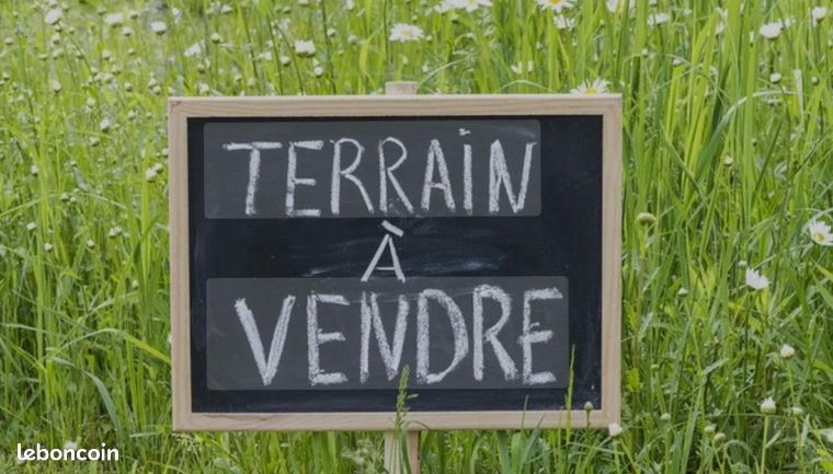 Terrain 705 m² LOCMINE