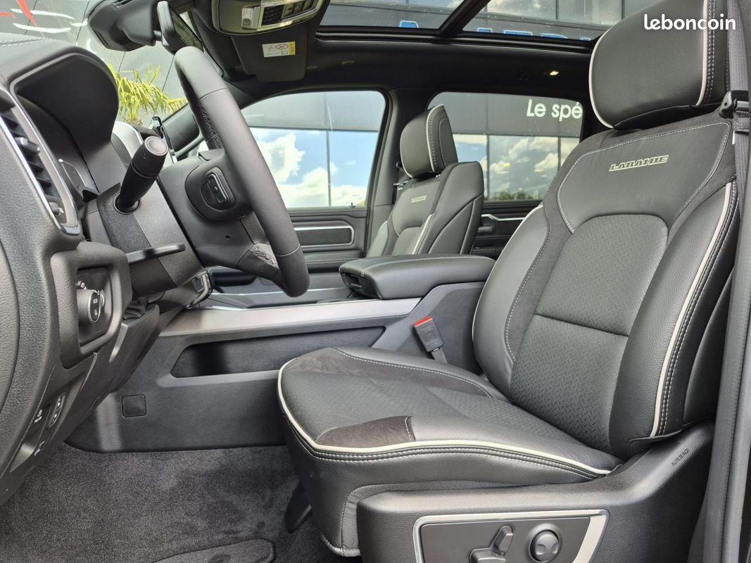 Dodge ram 1500 crew laramie sport night edition air rambox hayon multi (image 15)