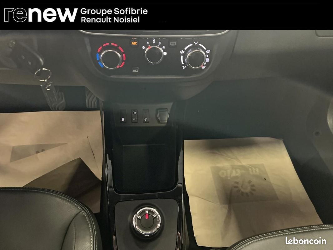 Dacia Spring Expression (image 19)