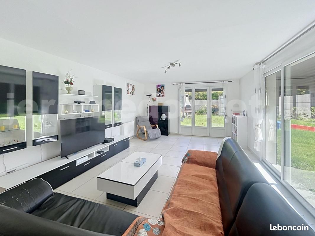 Maison 5 pièces 119 m² · à Breteuil · 119 m² · 169 500 €