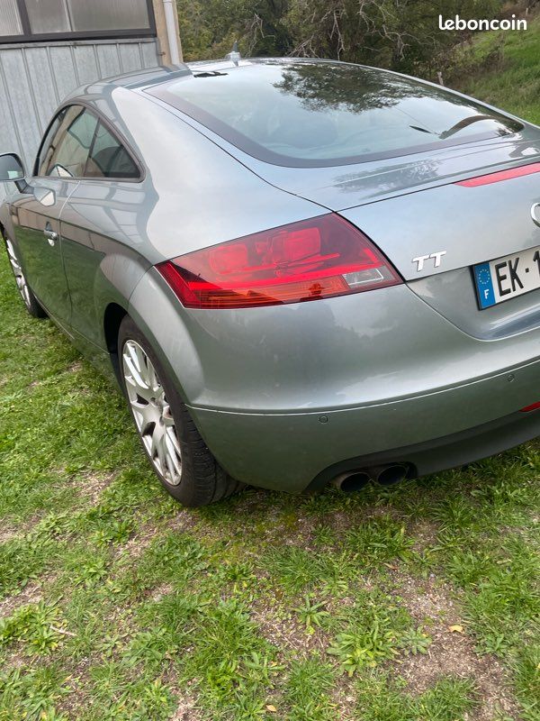 Audi TT (image 2)