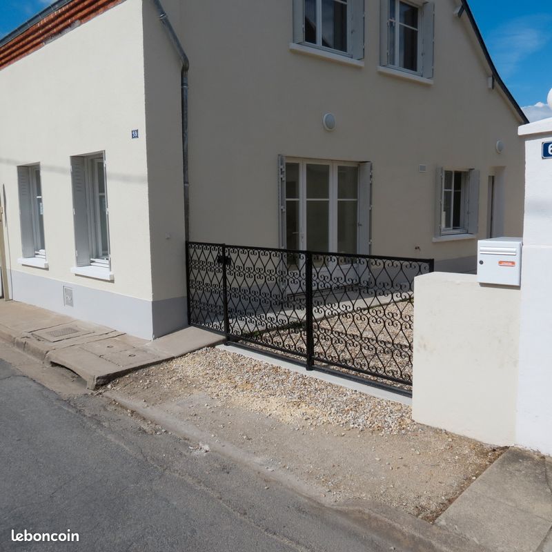 Maison 3 pièces 73 m² · à Aubigny-sur-Nère · 73 m² · 650 €/mois