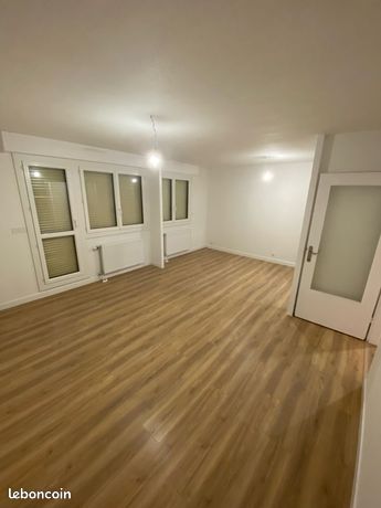 Grand T2 Beaujoire 64 m2 entièrement rénové au goût du jour + Balcon 6,4m2 — 2