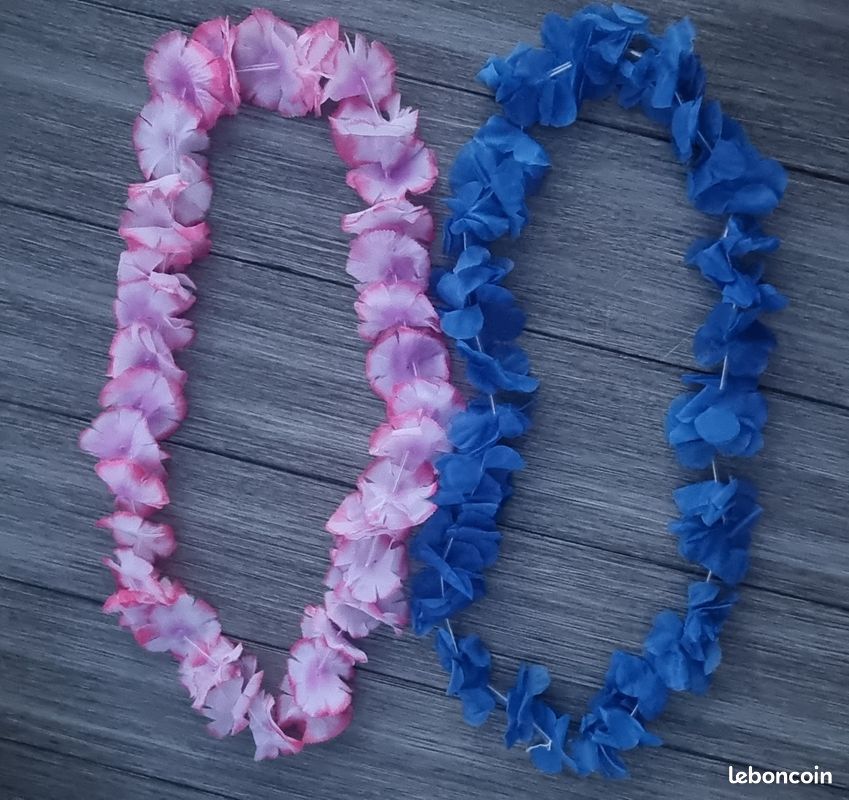 Collier à fleurs (image 1)