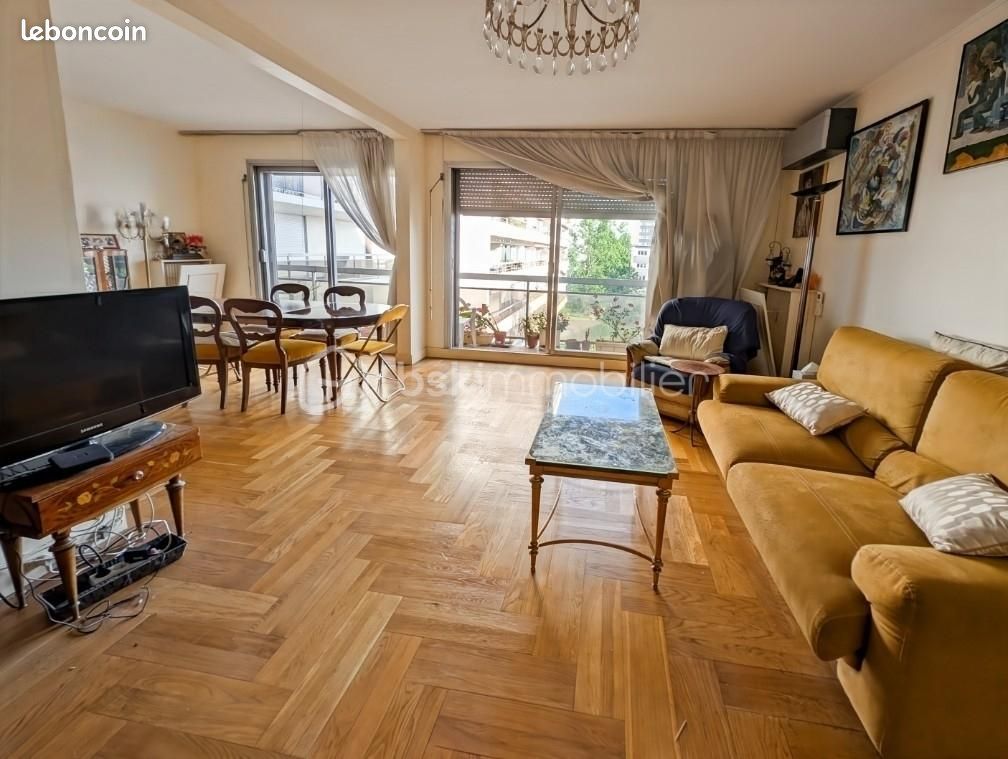 Appartement 5 pièces 99 m² · à Paris · 99 m² · 874 000 €