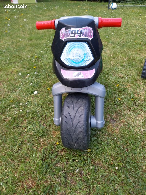 Moto (image 2)